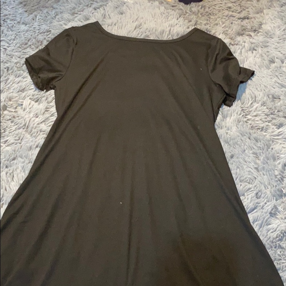 short plain black dress